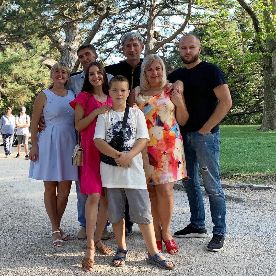 ChihuahuaHub team with experienced breeders and puppy care staff